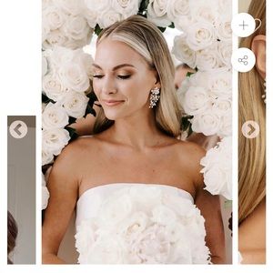 Pearl Earrings -Untamed Petals Moore Set